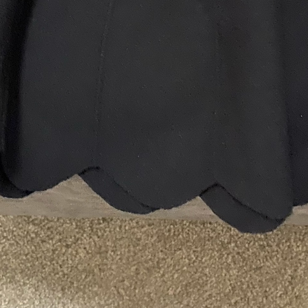 🍭3/25🍭 Scalloped Sweater Skirt - Picture 2 of 4